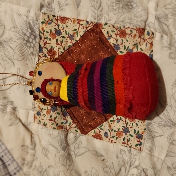 Mary and Jesus Cloth Fabric Ornament - Picture 1 of 3